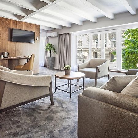 Nomad Luxury Suites Belgrado Buitenkant foto