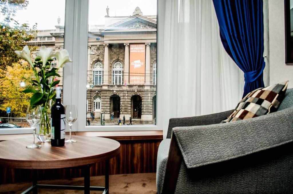 Nomad Luxury Suites Belgrado Buitenkant foto