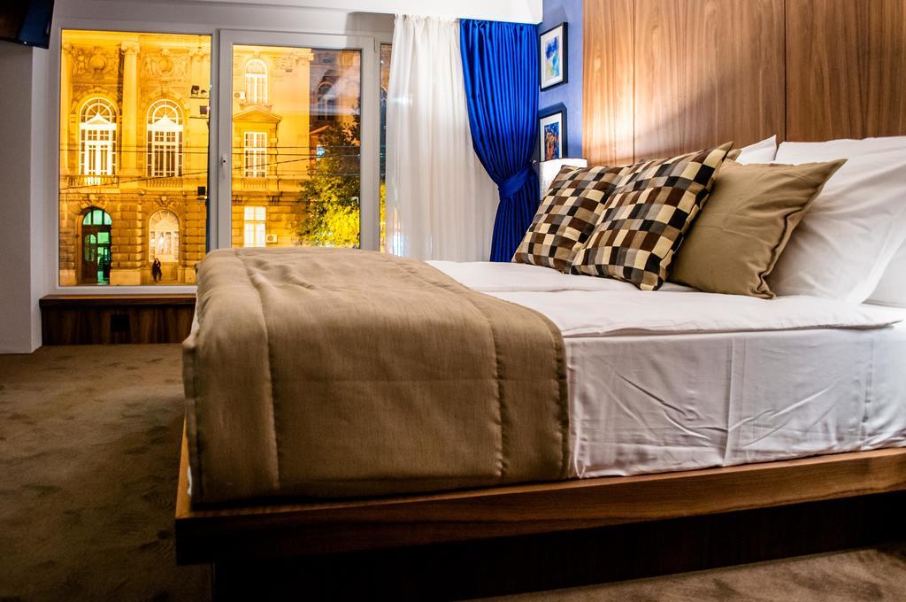 Nomad Luxury Suites Belgrado Buitenkant foto