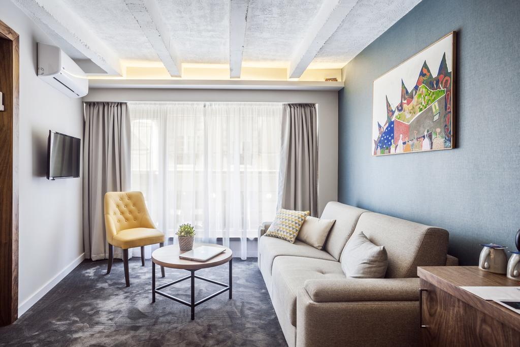Nomad Luxury Suites Belgrado Buitenkant foto