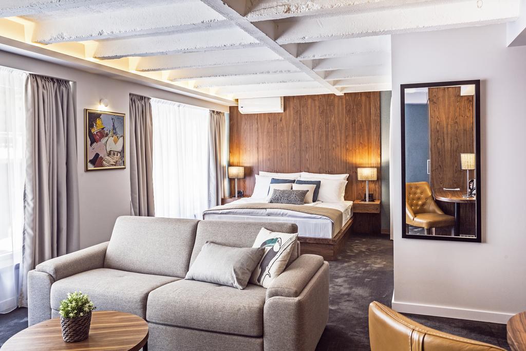 Nomad Luxury Suites Belgrado Buitenkant foto